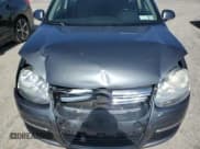 ✅ 2010 Volkswagen Jetta SE • VIN: 3VWRZ7AJXAM141876 • Lot: 57413545. Wystawiony na Copart z przebiegiem 113 797 mil. Bezpłatny archiwum sprzedaży aukcyjnych z USA i szczegółowy raport historii pojazdu na DreamBid. Zdjęcie 11.