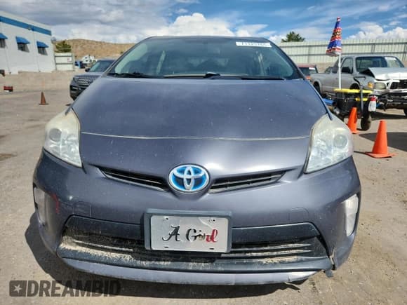 ✅ 2015 Toyota Prius Two • VIN: JTDKN3DU6F1931131 • Lot: 71125765. Listed on Copart with 150,643 mi. Free auction sales archive from the USA and detailed vehicle history report at DreamBid. Image 5.