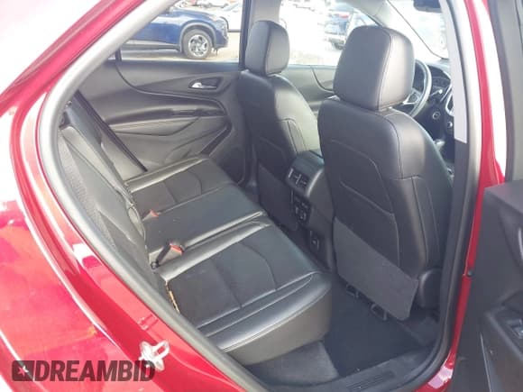 ✅ 2018 Chevrolet Equinox Premier • VIN: 3GNAXMEV6JS643384 • Лот: 43698671. Опубликован ранее на IAAI с пробегом 49 220 миль. Бесплатный доступ к архиву аукционных продаж из США и подробный отчёт об истории автомобиля на DreamBid. Изображение 8.