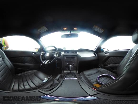 ✅ 2014 Ford Mustang V6 • VIN: 1ZVBP8AM9E5202105 • Лот: 42981500. Опубликован ранее на IAAI с пробегом 105 208 миль. Бесплатный доступ к архиву аукционных продаж из США и подробный отчёт об истории автомобиля на DreamBid. Изображение 18.