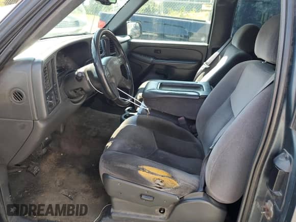 2006 GMC Sierra 1500 SLE1 with VIN 1GTEC19VX6Z217349, listed as a Copart auction lot 68180904 with 278,839 mi miles and Salvage title. Bid and sale history available at DreamBid. Image 7.