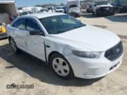 ✅ 2015 Ford Police Interceptor • VIN: 1FAHP2MK2FG195532 • Lot: 41793882. Wystawiony na IAAI z przebiegiem 90 423 mil. Bezpłatny archiwum sprzedaży aukcyjnych z USA i szczegółowy raport historii pojazdu na DreamBid. Zdjęcie 1.