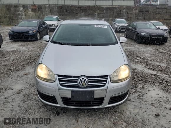 ✅ 2008 Volkswagen Jetta Wolfsburg Edition • VIN: 3VWRA71K48M190260 • Lot: 81710795. Listed on Copart with 160,388 mi. Free auction sales archive from the USA and detailed vehicle history report at DreamBid. Image 5.