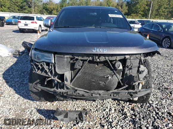 ✅ 2017 Jeep Grand Cherokee Limited • VIN: 1C4RJEBG2HC867941 • Lot: 82750735. Wystawiony na Copart z przebiegiem 222 832 mil. Bezpłatny archiwum sprzedaży aukcyjnych z USA i szczegółowy raport historii pojazdu na DreamBid. Zdjęcie 5.