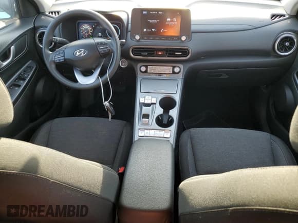 ✅ 2023 Hyundai Kona SE • VIN: KM8K23AG3PU186941 • Lot: 90762315. Listed on Copart with 91,948 mi. Free auction sales archive from the USA and detailed vehicle history report at DreamBid. Image 8.