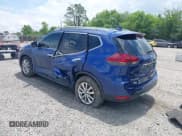 ✅ 2019 Nissan Rogue SL • VIN: 5N1AT2MT9KC747606 • Lot: 42628042. Wystawiony na IAAI z przebiegiem 135 760 mil. Bezpłatny archiwum sprzedaży aukcyjnych z USA i szczegółowy raport historii pojazdu na DreamBid. Zdjęcie 3.