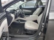 ✅ 2023 Hyundai Tucson Limited • VIN: KM8JFDA29PU123238 • Lot: 77737754. Wystawiony na Copart z przebiegiem 14 123 mil. Bezpłatny archiwum sprzedaży aukcyjnych z USA i szczegółowy raport historii pojazdu na DreamBid. Zdjęcie 7.