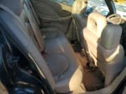 ✅ 2002 Pontiac Bonneville SE • VIN: 1G2HX54K724163736 • Lot: 42327205. Wystawiony na Copart z przebiegiem Nie podano. Bezpłatny archiwum sprzedaży aukcyjnych z USA i szczegółowy raport historii pojazdu na DreamBid. Zdjęcie 10.