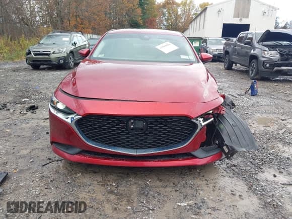 ✅ 2020 Mazda 3 Select • VIN: JM1BPACLXL1165715 • Лот: 43569926. Опубликован ранее на IAAI с пробегом 85 097 миль. Бесплатный доступ к архиву аукционных продаж из США и подробный отчёт об истории автомобиля на DreamBid. Изображение 13.
