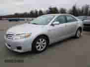 2011 Toyota Camry LE with VIN 4T1BF3EK3BU643033, listed as a Copart auction lot 86989285 with 202,480 mi miles and Clean title. Bid and sale history available at DreamBid. Image 1.