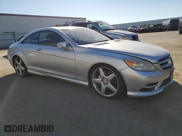 ✅ 2012 Mercedes-Benz CL 550 • VIN: WDDEJ9EB9CA028823 • Lot: 82012694. Wystawiony na Copart z przebiegiem 115 537 mil. Bezpłatny archiwum sprzedaży aukcyjnych z USA i szczegółowy raport historii pojazdu na DreamBid. Zdjęcie 4.