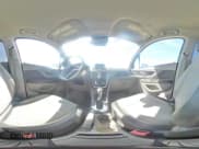 ✅ 2015 Buick Encore Convenience • VIN: KL4CJBSB4FB129418 • Lot: 70710065. Wystawiony na Copart z przebiegiem 87 606 mil. Bezpłatny archiwum sprzedaży aukcyjnych z USA i szczegółowy raport historii pojazdu na DreamBid. Zdjęcie 16.