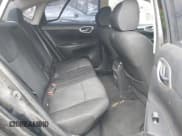 ✅ 2017 Nissan Sentra SV • VIN: 3N1AB7AP1HY260625 • Lot: 43442520. Wystawiony na IAAI z przebiegiem 258 429 mil. Bezpłatny archiwum sprzedaży aukcyjnych z USA i szczegółowy raport historii pojazdu na DreamBid. Zdjęcie 8.