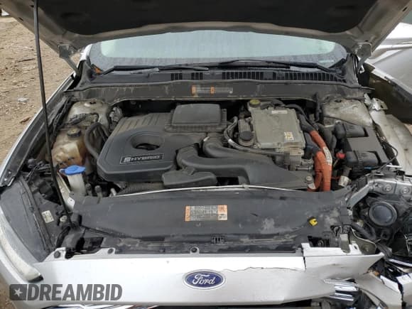 ✅ 2015 Ford Fusion SE Hybrid • VIN: 3FA6P0LU9FR160624 • Lot: 90444705. Wystawiony na Copart z przebiegiem 128 929 mil. Bezpłatny archiwum sprzedaży aukcyjnych z USA i szczegółowy raport historii pojazdu na DreamBid. Zdjęcie 11.