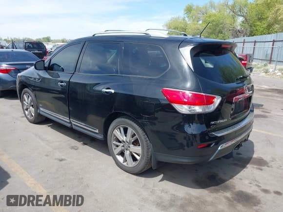 ✅ 2013 Nissan Pathfinder SL • VIN: 5N1AR2MMXDC681111 • Lot: 42126475. Listed on IAAI with 125,814 mi. Free auction sales archive from the USA and detailed vehicle history report at DreamBid. Image 3.