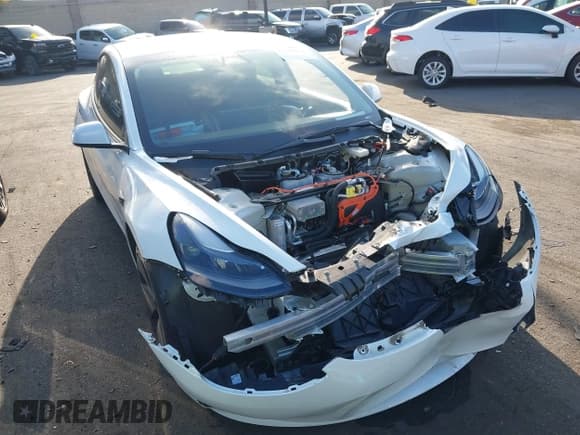 ✅ 2023 Tesla Model 3 • VIN: 5YJ3E1EA3PF407778 • Лот: 43334993. Опубликован ранее на IAAI с пробегом 31 042 миль. Бесплатный доступ к архиву аукционных продаж из США и подробный отчёт об истории автомобиля на DreamBid. Изображение 6.