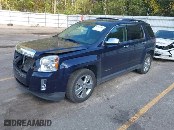 ✅ 2015 GMC Terrain SLE • VIN: 2GKFLWEK7F6356867 • Лот: 43391301. Опубликован ранее на IAAI с пробегом 149 463 миль. Бесплатный доступ к архиву аукционных продаж из США и подробный отчёт об истории автомобиля на DreamBid. Изображение 2.