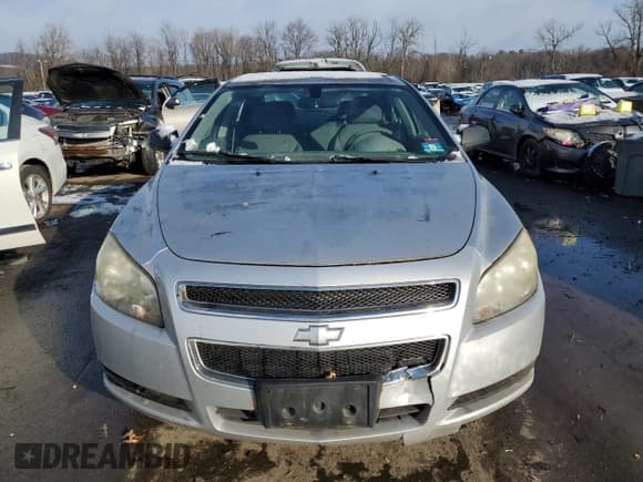 ✅ 2010 Chevrolet Malibu 1FL • VIN: 1G1ZA5E05AF193599 • Lot: 83136614. Listed on Copart with 160,541 mi. Free auction sales archive from the USA and detailed vehicle history report at DreamBid. Image 5.
