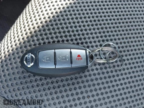 ✅ 2020 Nissan Frontier SV • VIN: 1N6ED0EA9LN713138 • Lot: 43136449. Wystawiony na IAAI z przebiegiem 65 136 mil. Bezpłatny archiwum sprzedaży aukcyjnych z USA i szczegółowy raport historii pojazdu na DreamBid. Zdjęcie 11.