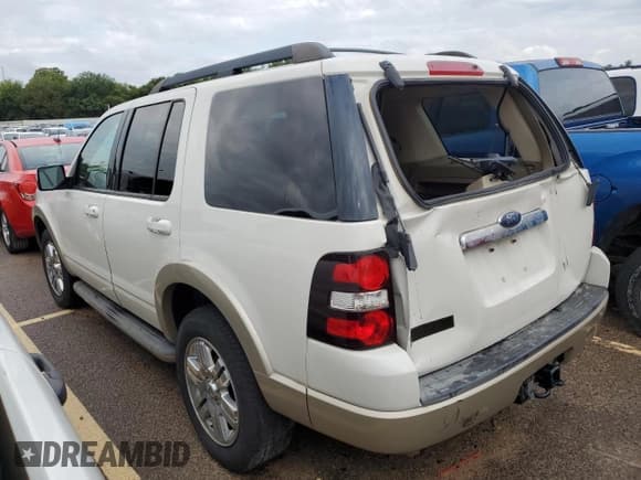 ✅ 2009 Ford Explorer Eddie Bauer • VIN: 1FMEU64E09UA03856 • Lot: 70749095. Wystawiony na Copart z przebiegiem 127 972 mil. Bezpłatny archiwum sprzedaży aukcyjnych z USA i szczegółowy raport historii pojazdu na DreamBid. Zdjęcie 2.