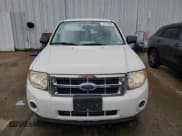 ✅ 2011 Ford Escape XLS • VIN: 1FMCU0C7XBKB43468 • Лот: 57587595. Опубликован ранее на Copart с пробегом 94 988 миль. Бесплатный доступ к архиву аукционных продаж из США и подробный отчёт об истории автомобиля на DreamBid. Изображение 5.