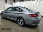 ✅ 2025 Volkswagen Jetta SE • VIN: 3VW7X7BU8SM083841 • Лот: 90753015. Опубликован ранее на Copart с пробегом 13 534 миль. Бесплатный доступ к архиву аукционных продаж из США и подробный отчёт об истории автомобиля на DreamBid. Изображение 2.