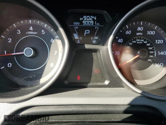 ✅ 2013 Hyundai Elantra Limited • VIN: 5NPDH4AE5DH242982 • Lot: 61252965. Listed on Copart with 90,091 mi. Free auction sales archive from the USA and detailed vehicle history report at DreamBid. Image 9.