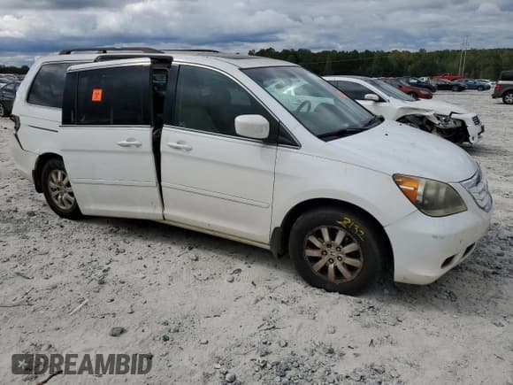 ✅ 2008 Honda Odyssey EX-L • VIN: 5FNRL38698B403996 • Lot: 82106095. Wystawiony na Copart z przebiegiem 287 358 mil. Bezpłatny archiwum sprzedaży aukcyjnych z USA i szczegółowy raport historii pojazdu na DreamBid. Zdjęcie 4.