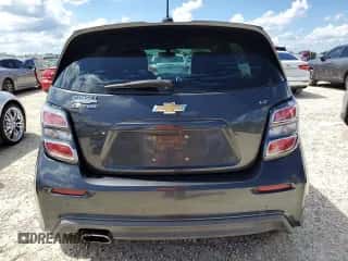 ✅ 2017 Chevrolet Sonic LT • VIN: 1G1JD6SH9H4104482 • Лот: 73944614. Размещён на Copart с пробегом Не указан миль. Получите бесплатный доступ к архиву аукционных продаж из США и посмотрите подробный отчёт об истории автомобиля на DreamBid. Изображение 6.