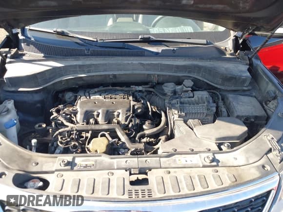 ✅ 2015 Kia Sorento LX • VIN: 5XYKTDA74FG646289 • Lot: 43585135. Listed on IAAI with 218,208 mi. Free auction sales archive from the USA and detailed vehicle history report at DreamBid. Image 10.