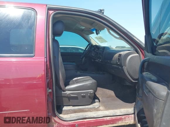 ✅ 2013 GMC Sierra 1500 SLE • VIN: 3GTP2VE73DG162248 • Лот: 43204797. Опубликован ранее на IAAI с пробегом 184 072 миль. Бесплатный доступ к архиву аукционных продаж из США и подробный отчёт об истории автомобиля на DreamBid. Изображение 5.