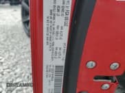 ✅ 2015 Dodge Challenger R/T Scat Pack • VIN: 2C3CDZFJ8FH888186 • Lot: 70102385. Wystawiony na Copart z przebiegiem 111 971 mil. Bezpłatny archiwum sprzedaży aukcyjnych z USA i szczegółowy raport historii pojazdu na DreamBid. Zdjęcie 13.