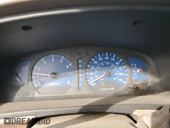 ✅ 2001 Toyota Sienna LE • VIN: 4T3ZF13C61U362980 • Lot: 71986484. Listed on Copart with 188,556 mi. Free auction sales archive from the USA and detailed vehicle history report at DreamBid. Image 9.