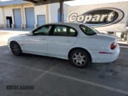 ✅ 2000 Jaguar S-Type V8 • VIN: SAJDA01D7YGL39410 • Lot: 56814185. Wystawiony na Copart z przebiegiem 47 861 mil. Bezpłatny archiwum sprzedaży aukcyjnych z USA i szczegółowy raport historii pojazdu na DreamBid. Zdjęcie 2.