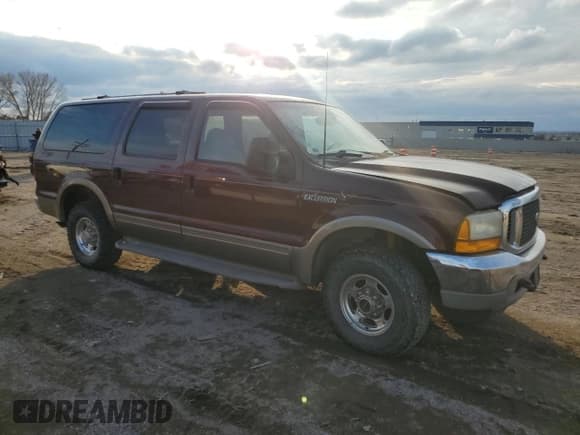 ✅ 2001 Ford Excursion Limited • VIN: 1FMNU42S51EA39795 • Лот: 78439524. Опубликован ранее на Copart с пробегом 232 277 миль. Бесплатный доступ к архиву аукционных продаж из США и подробный отчёт об истории автомобиля на DreamBid. Изображение 4.