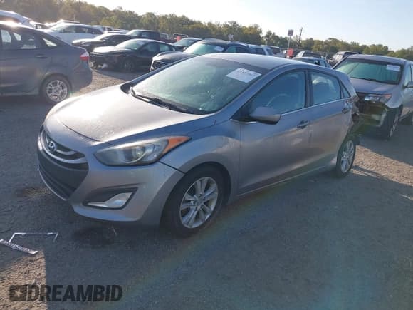 ✅ 2013 Hyundai Elantra • VIN: KMHD35LE8DU090361 • Lot: 43357047. Listed on IAAI with 158,986 mi. Free auction sales archive from the USA and detailed vehicle history report at DreamBid. Image 18.