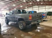 ✅ 2002 Chevrolet Silverado 2500HD LS • VIN: 1GCHK29102E189856 • Лот: 93117935. Опубликован ранее на Copart с пробегом Не указан. Бесплатный доступ к архиву аукционных продаж из США и подробный отчёт об истории автомобиля на DreamBid. Изображение 2.