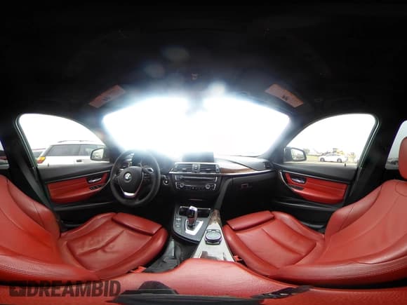 ✅ 2015 BMW 3 Series 335i • VIN: WBA3A9C58FK472544 • Лот: 43796913. Опубликован ранее на IAAI с пробегом 111 298 миль. Бесплатный доступ к архиву аукционных продаж из США и подробный отчёт об истории автомобиля на DreamBid. Изображение 19.