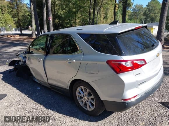 ✅ 2019 Chevrolet Equinox LT • VIN: 3GNAXJEV6KS592954 • Lot: 43366008. Listed on IAAI with 84,864 mi. Free auction sales archive from the USA and detailed vehicle history report at DreamBid. Image 3.