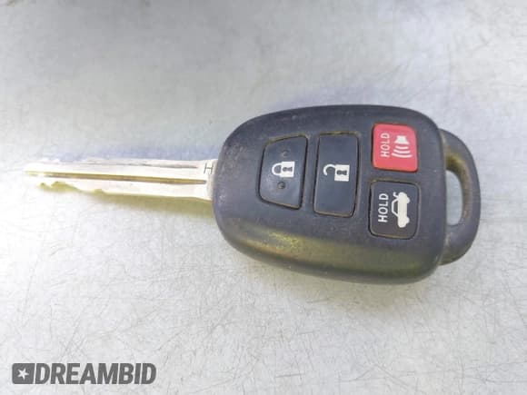 ✅ 2018 Toyota Corolla L • VIN: 5YFBURHE2JP779944 • Lot: 41784600. Listed on IAAI with 109,379 mi. Free auction sales archive from the USA and detailed vehicle history report at DreamBid. Image 11.