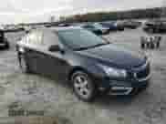 2016 Chevrolet Cruze LT z VIN 1G1PE5SB3G7143899, wystawiony jako Copart lot #68594582 z przebiegiem 67 739 mil mil oraz . Historia ofert i sprzedaży dostępna na DreamBid. Obrazek 4.