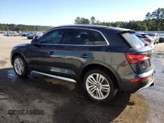 ✅ 2018 Audi Q5 Premium Plus • VIN: WA1BNAFY6J2065724 • Лот: 87065665. Опубликован ранее на Copart с пробегом 102 821 миль. Бесплатный доступ к архиву аукционных продаж из США и подробный отчёт об истории автомобиля на DreamBid. Изображение 2.