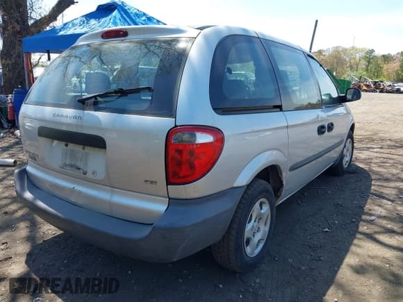 ✅ 2003 Dodge Caravan SE • VIN: 1D4GP25B93B168831 • Lot: 42175933. Wystawiony na IAAI z przebiegiem 103 282 mil. Bezpłatny archiwum sprzedaży aukcyjnych z USA i szczegółowy raport historii pojazdu na DreamBid. Zdjęcie 4.