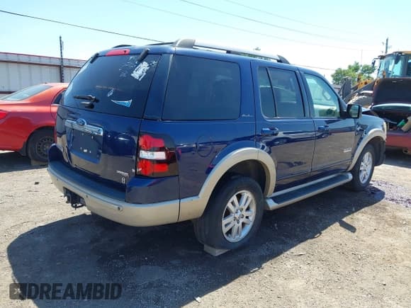 ✅ 2006 Ford Explorer Eddie Bauer • VIN: 1FMEU64856UA50192 • Lot: 42321295. Listed on IAAI with 294,037 mi. Free auction sales archive from the USA and detailed vehicle history report at DreamBid. Image 4.