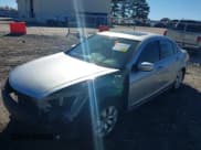 ✅ 2008 Honda Accord EX-L • VIN: JHMCP26808C022865 • Лот: 43618212. Опубликован ранее на IAAI с пробегом 209 174 миль. Бесплатный доступ к архиву аукционных продаж из США и подробный отчёт об истории автомобиля на DreamBid. Изображение 6.