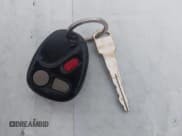 ✅ 2001 GMC Yukon SLT • VIN: 1GKEK13T71J193744 • Lot: 43887254. Wystawiony na IAAI z przebiegiem Nie podano. Bezpłatny archiwum sprzedaży aukcyjnych z USA i szczegółowy raport historii pojazdu na DreamBid. Zdjęcie 11.