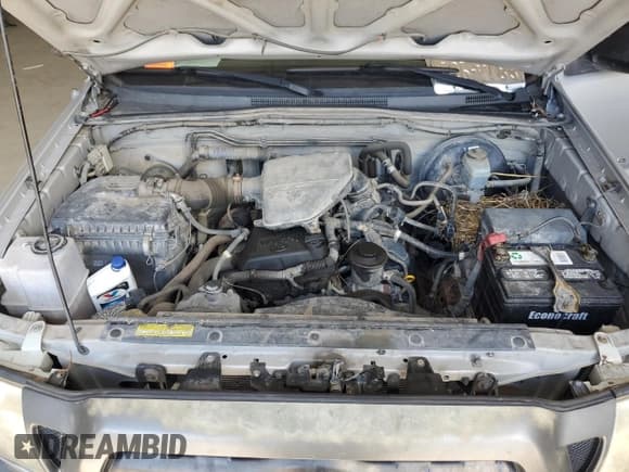 ✅ 2008 Toyota Tacoma • VIN: 5TEPX42N08Z536047 • Lot: 65555345. Wystawiony na Copart z przebiegiem 282 019 mil. Bezpłatny archiwum sprzedaży aukcyjnych z USA i szczegółowy raport historii pojazdu na DreamBid. Zdjęcie 11.