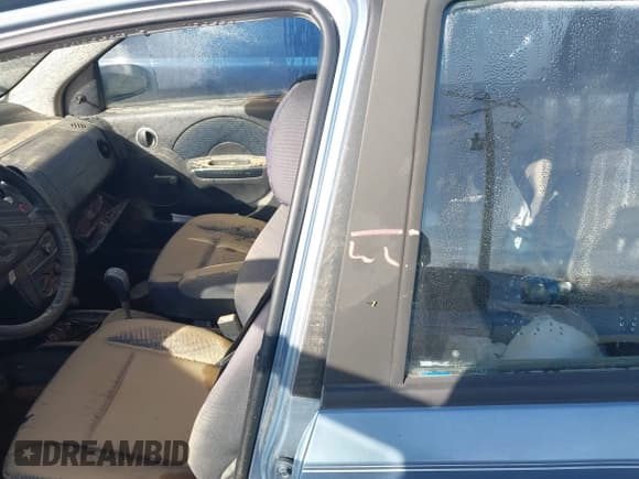 ✅ 2007 Chevrolet Aveo LS • VIN: KL1TD666X7B728902 • Lot: 40950124. Wystawiony na IAAI z przebiegiem Nie podano. Bezpłatny archiwum sprzedaży aukcyjnych z USA i szczegółowy raport historii pojazdu na DreamBid. Zdjęcie 6.