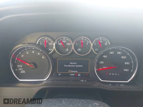 ✅ 2019 Chevrolet Silverado 1500 RST • VIN: 3GCUYEED9KG102561 • Lot: 43216999. Wystawiony na IAAI z przebiegiem 76 081 mil. Bezpłatny archiwum sprzedaży aukcyjnych z USA i szczegółowy raport historii pojazdu na DreamBid. Zdjęcie 7.