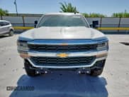 ✅ 2018 Chevrolet Silverado 1500 LT • VIN: 1GCPCREC1JF216385 • Lot: 66747215. Wystawiony na Copart z przebiegiem Nie podano. Bezpłatny archiwum sprzedaży aukcyjnych z USA i szczegółowy raport historii pojazdu na DreamBid. Zdjęcie 5.